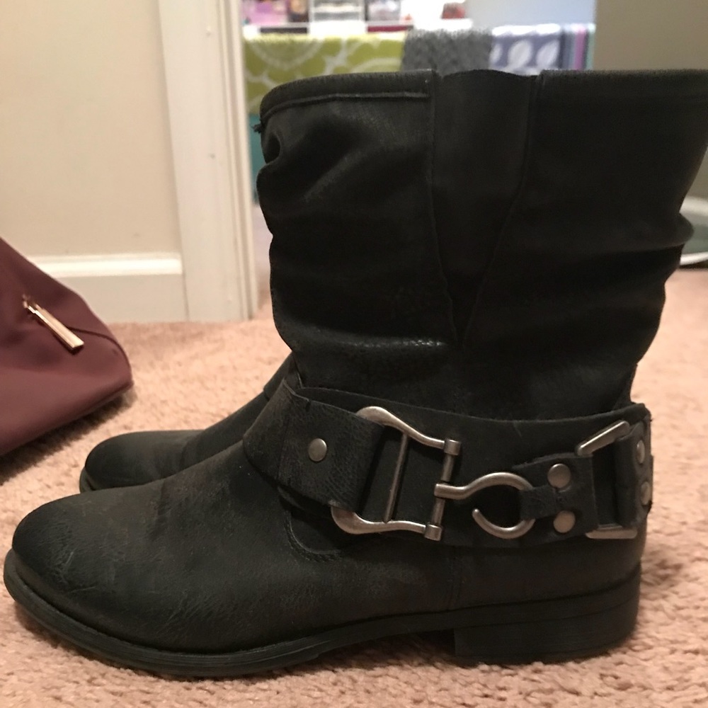 Black boots